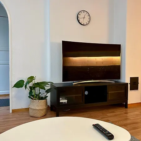 Enjoy Entire Near Stavanger Airport דירה